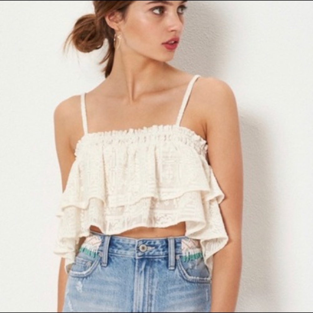 Tularosa Stella Off-White Ruffle Crop Top Sz M